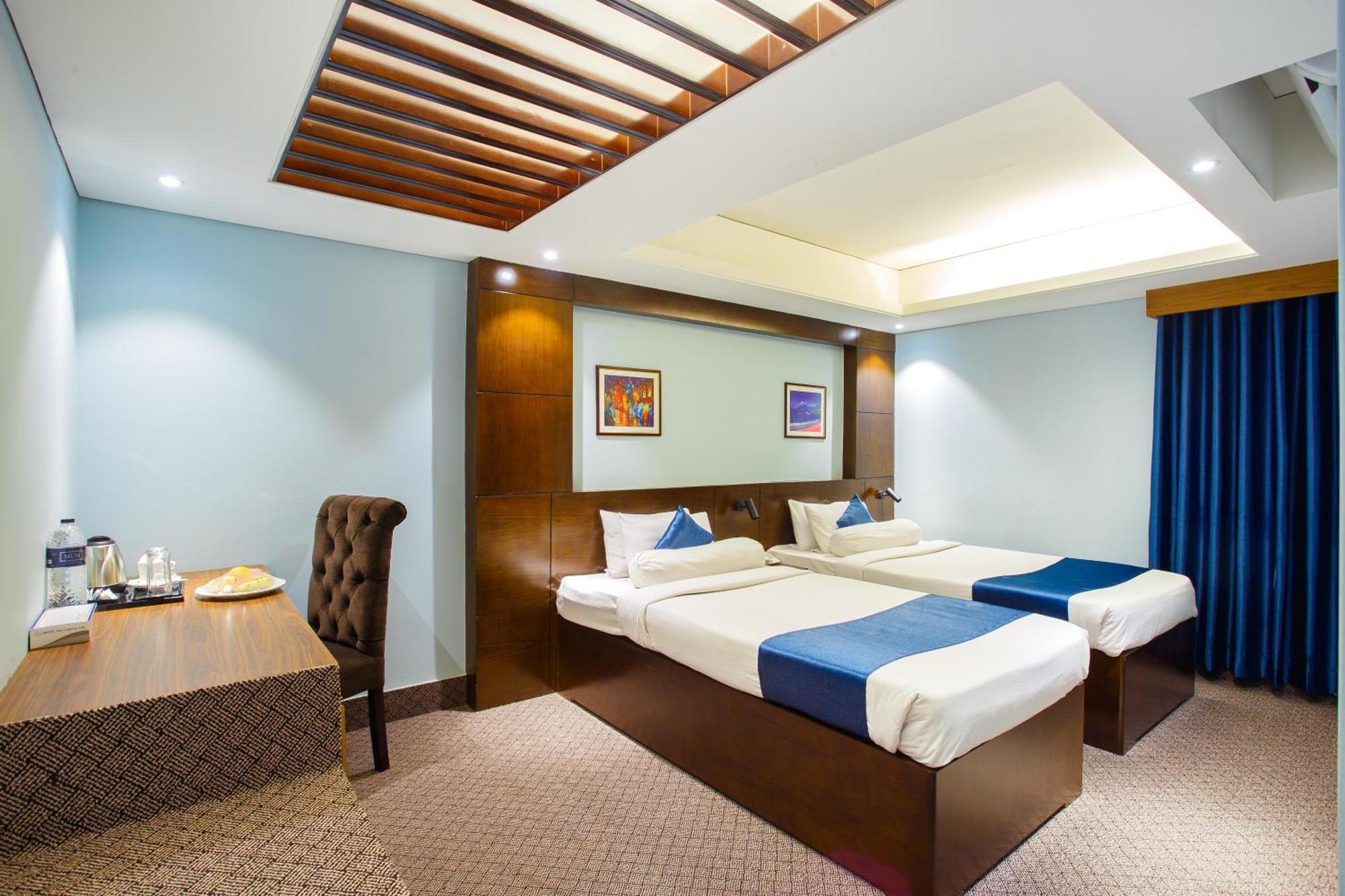 Hotel The Capital Ltd. Dhaka Zewnętrze zdjęcie