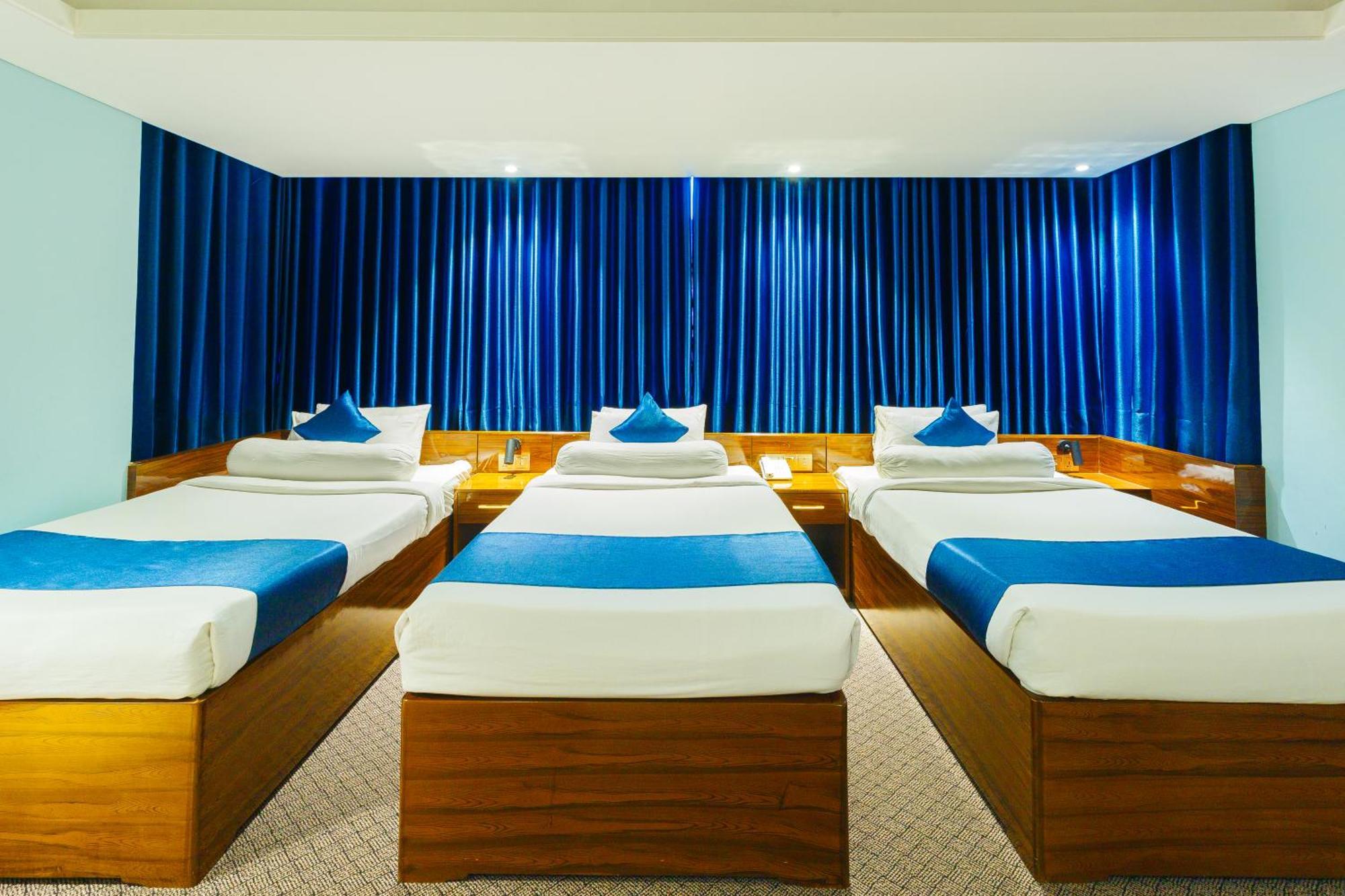 Hotel The Capital Ltd. Dhaka Zewnętrze zdjęcie